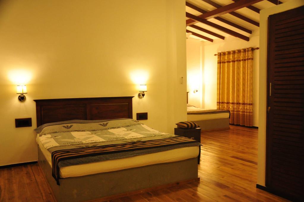 Asantha Guest House Unawatuna Habitación foto