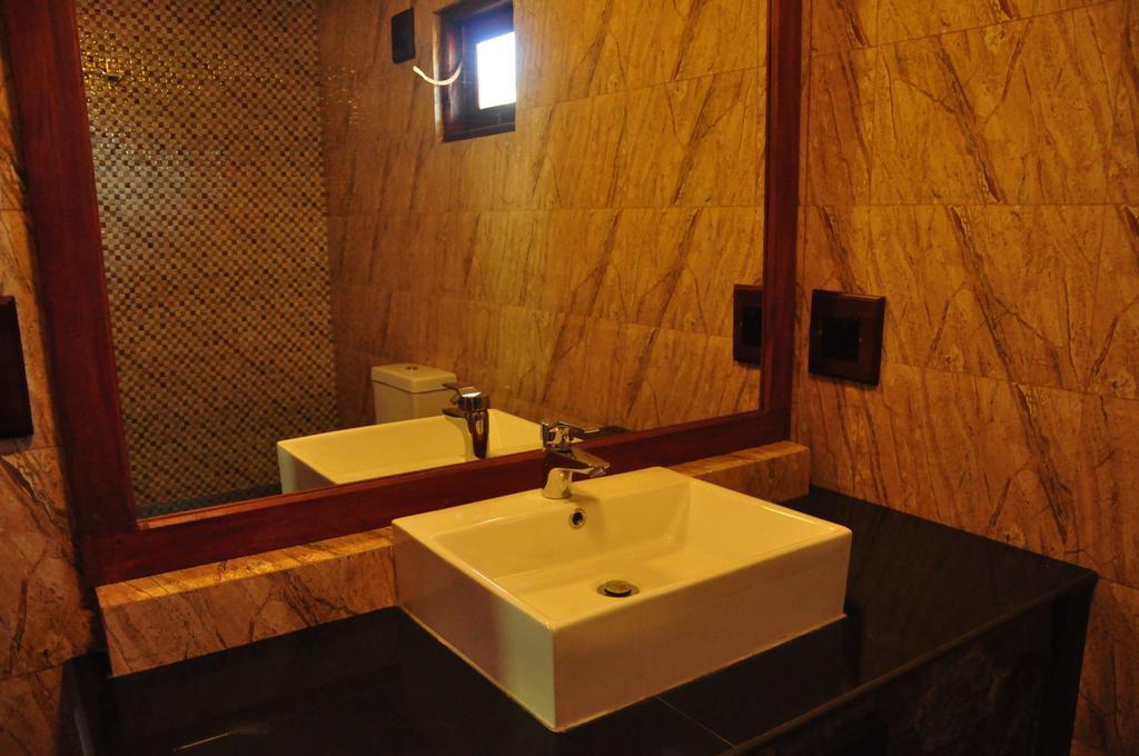 Asantha Guest House Unawatuna Habitación foto