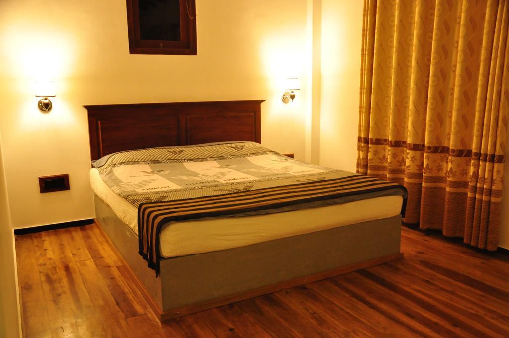 Asantha Guest House Unawatuna Habitación foto